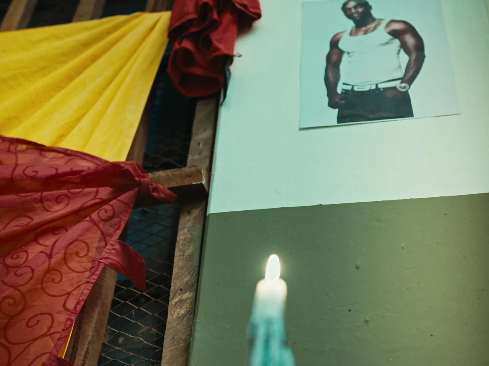 Frame from Ayekoo