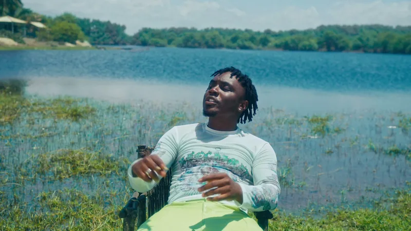 Still from No Complaining